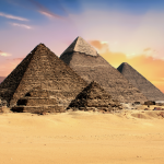 Films, séries et documentaires pour explorer les mystères de l’Égypte … et peut-être te donner le goût de venir vivre l’aventure avec nous en Égypte